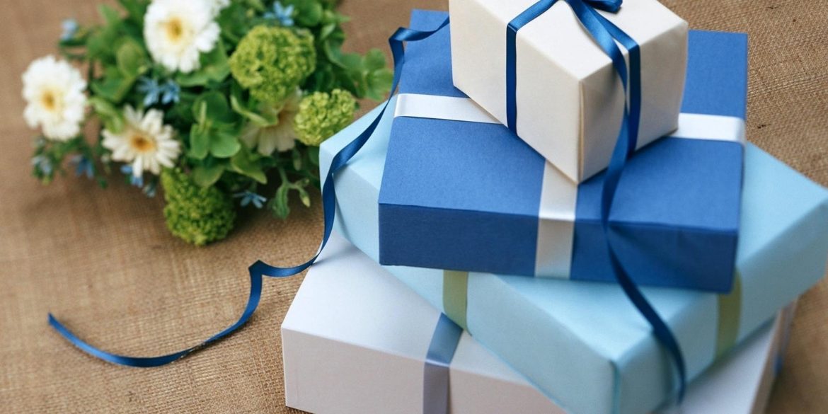 Eid 2020: When Is Eid Al-Fitr? What Are Some Eid Gifting Ideas?